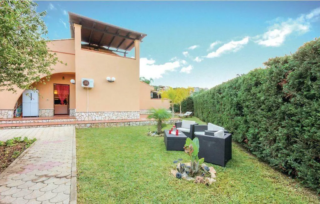 Villa Aga Campofelice Di Roccella 0*,
