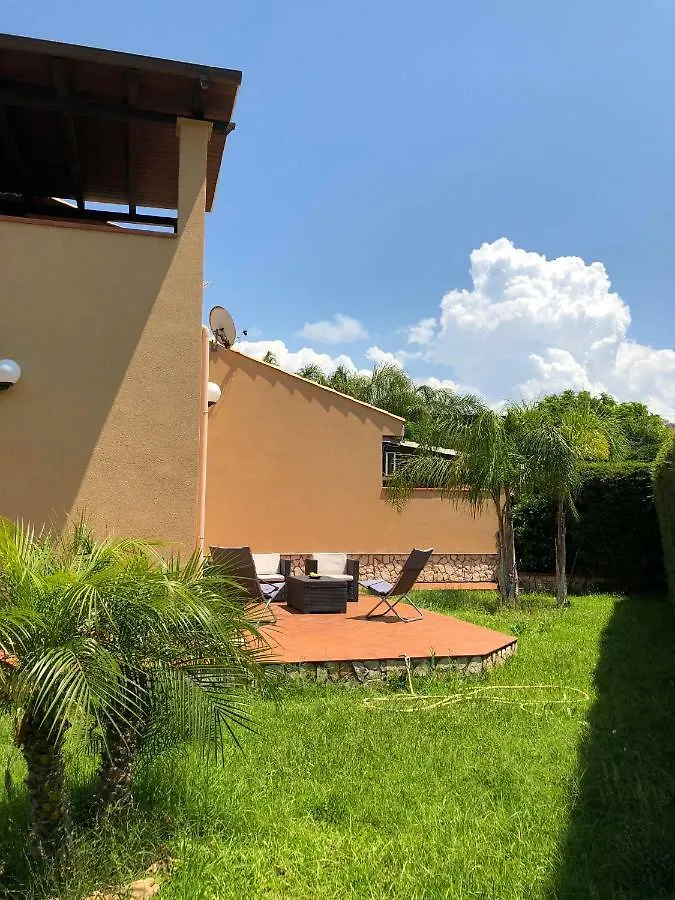 Villa Aga Campofelice Di Roccella Tatil Evi